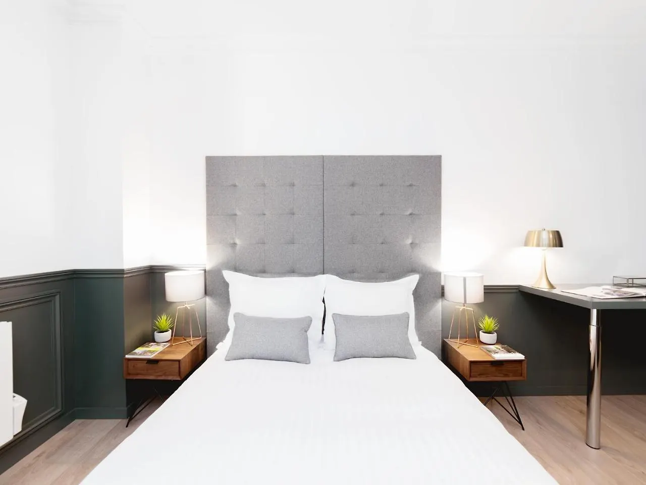 LivinParis - Luxury 3 Bedrooms République I France