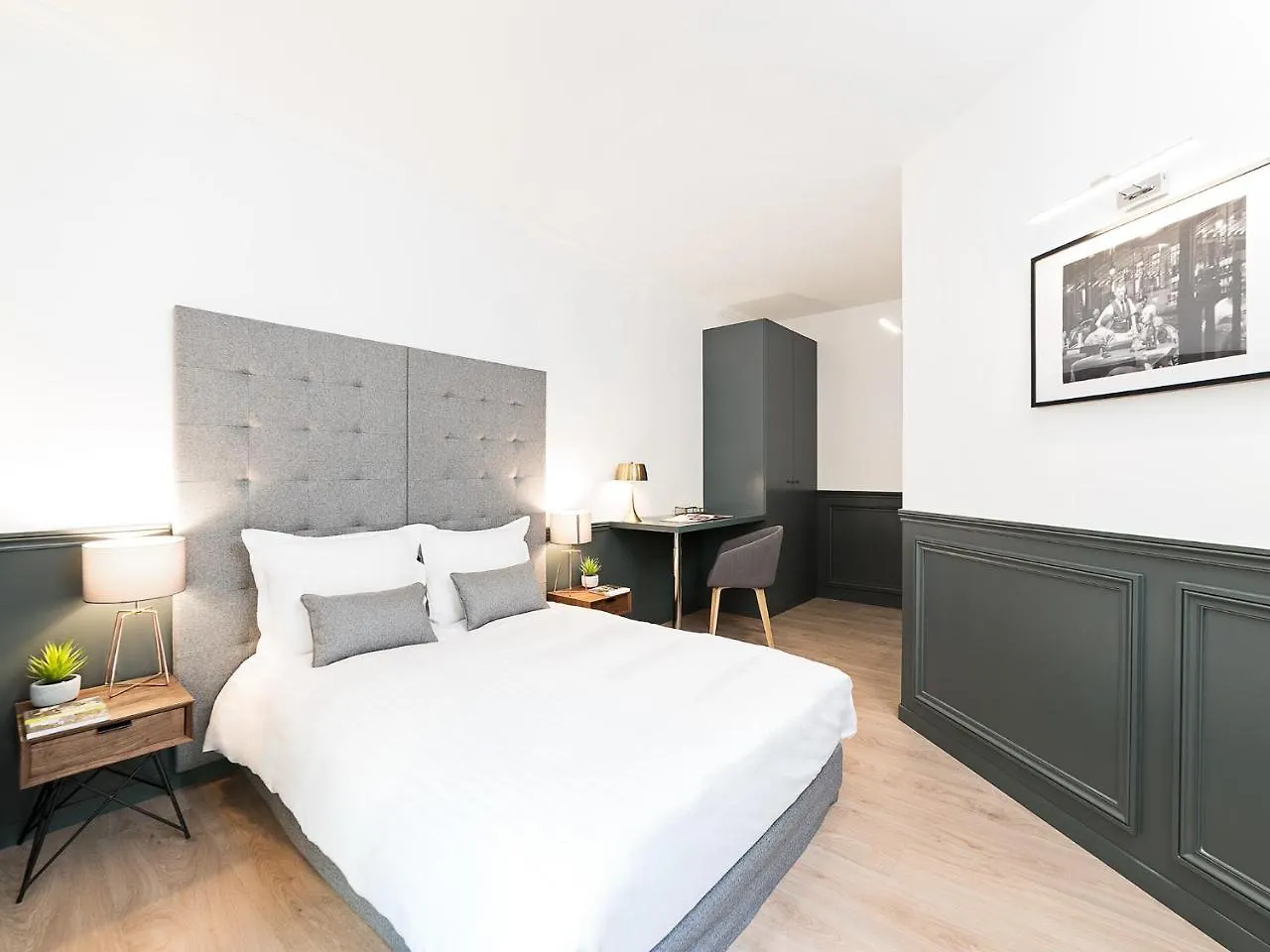LivinParis - Luxury 3 Bedrooms République I Paris
